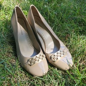 Patent leather block heel